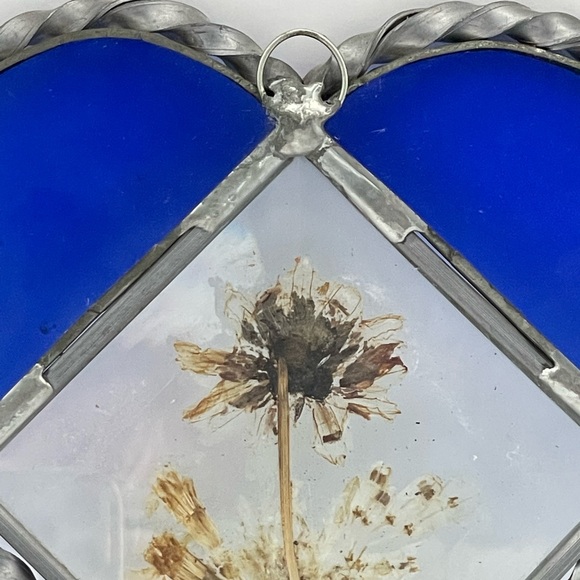 **3/$20** Vintage Heart Shaped Sun Catcher with Flower - Picture 6 of 7